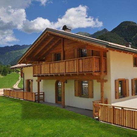Garni Dal Mozat Bed & Breakfast Lenzumo di Concei Exterior foto