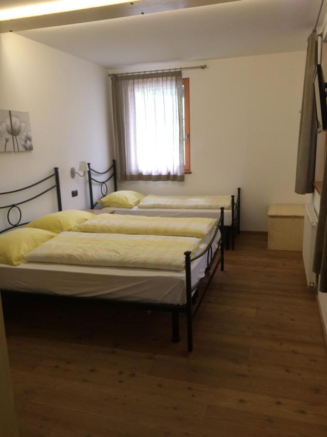 Garni Dal Mozat Bed & Breakfast Lenzumo di Concei Exterior foto