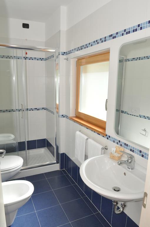 Garni Dal Mozat Bed & Breakfast Lenzumo di Concei Cameră foto